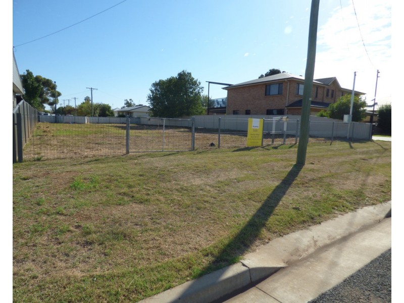 69 Farrand Street, Forbes NSW 2871