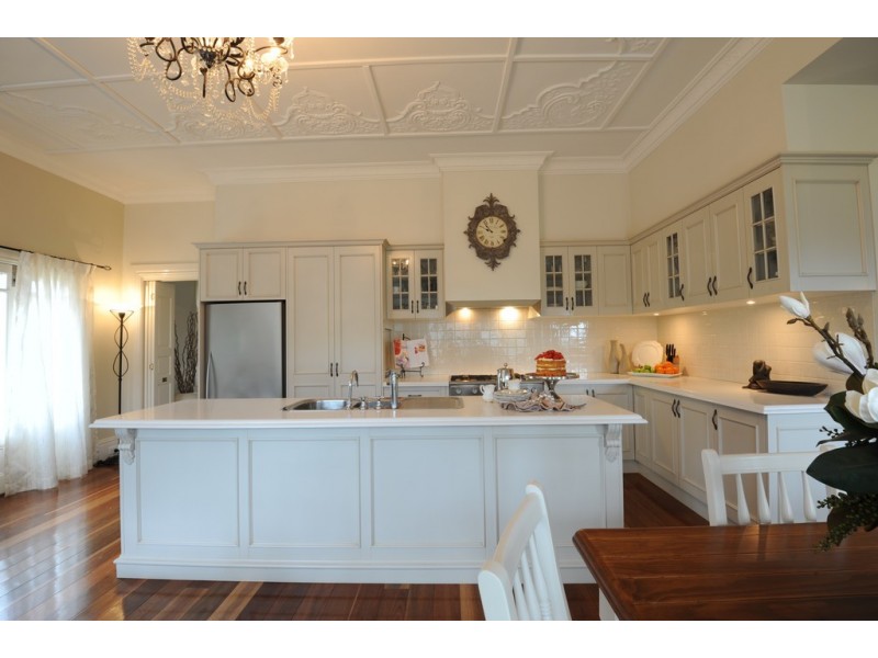 8 High Street, Parkes NSW 2870