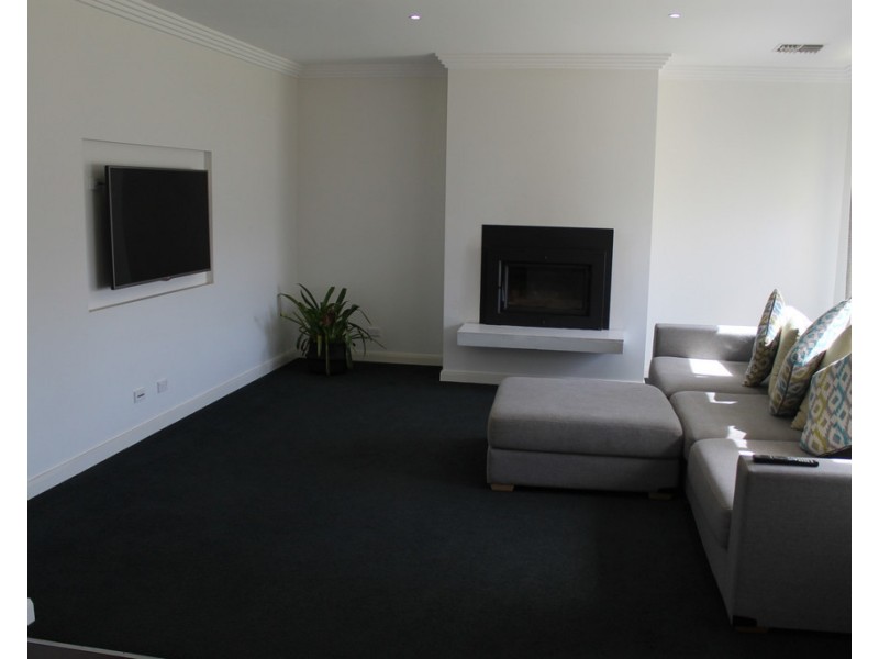 35 McGregor Street, Condobolin NSW 2877