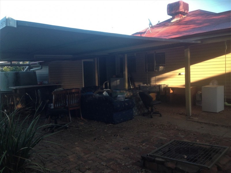 5 Pearce Street, Parkes NSW 2870