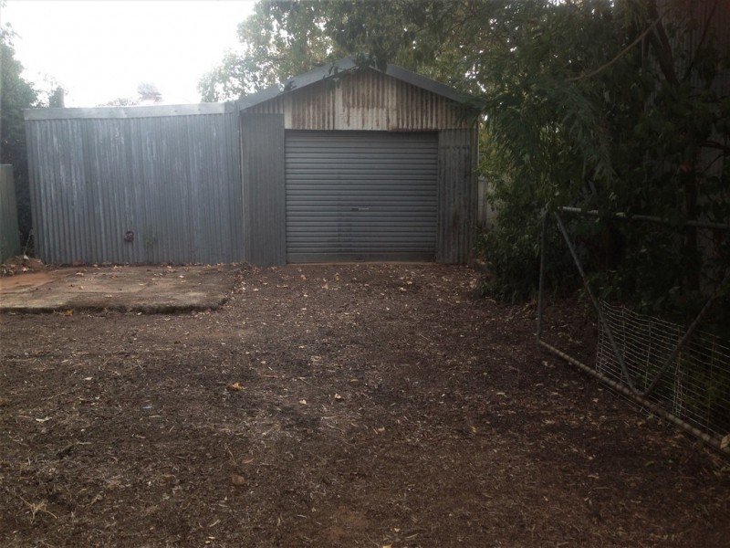 5 Pearce Street, Parkes NSW 2870