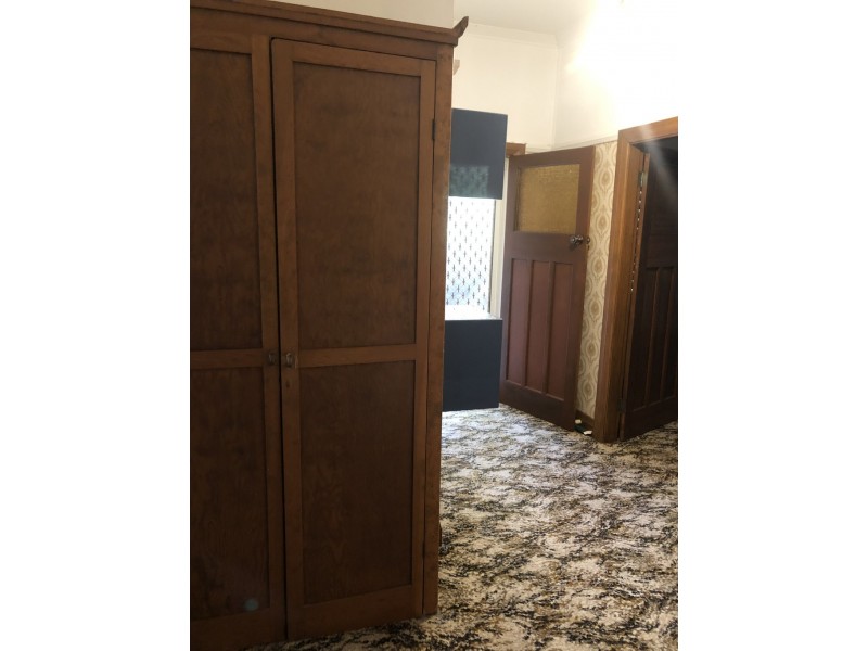 133 Currajong Street, Parkes NSW 2870