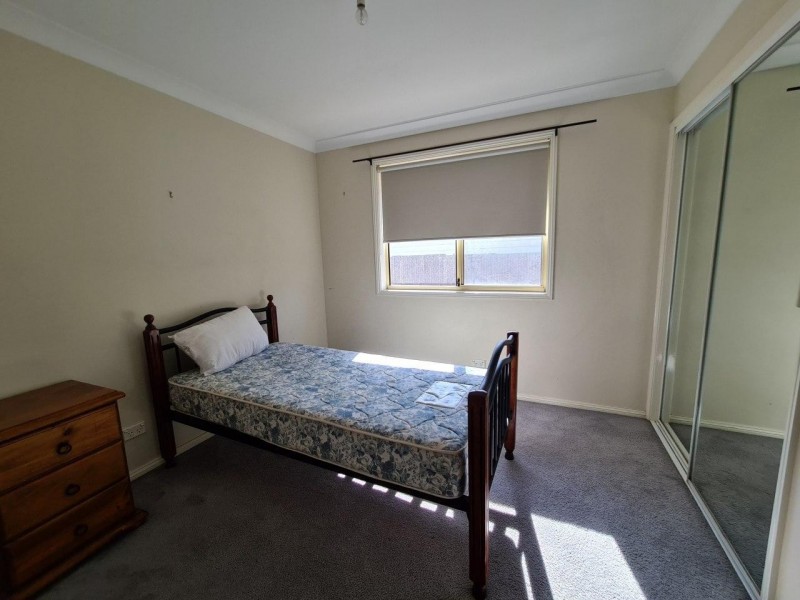 6 Caledonia Street, Parkes NSW 2870