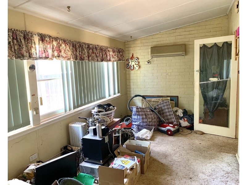 28 Caswell, Peak Hill NSW 2869