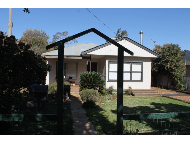 22 Goodwill Street, Condobolin NSW 2877