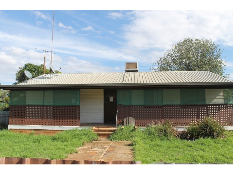 17 Farnell, Euabalong NSW 2877
