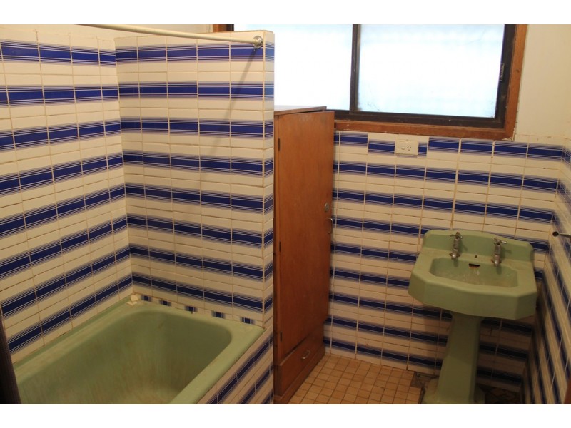 17 Farnell, Euabalong NSW 2877