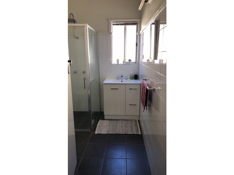 70 Mitchell Street, Parkes NSW 2870