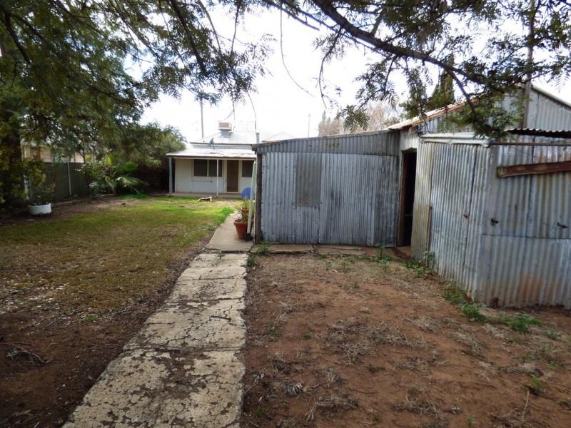 46 Farnell Street, Forbes NSW 2871