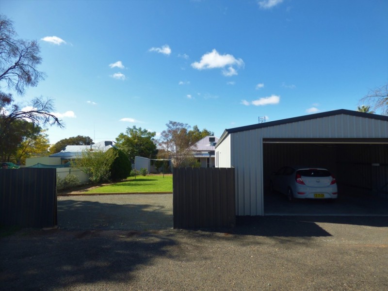 49 Flint Street, Forbes NSW 2871