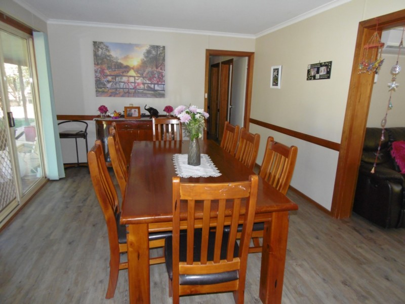 357 Henry Parkes Way, Parkes NSW 2870