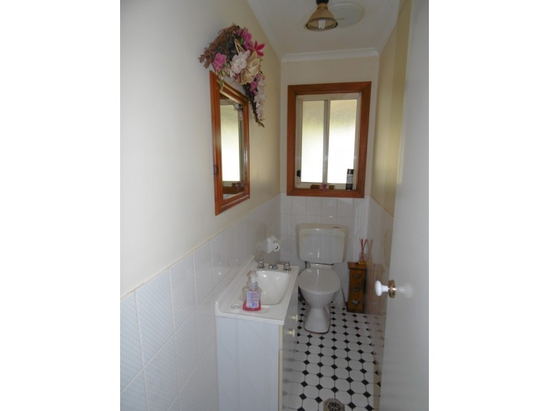 357 Henry Parkes Way, Parkes NSW 2870