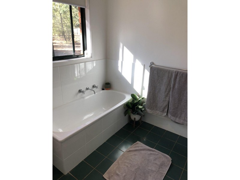 7042 Eugowra Road, Parkes NSW 2870