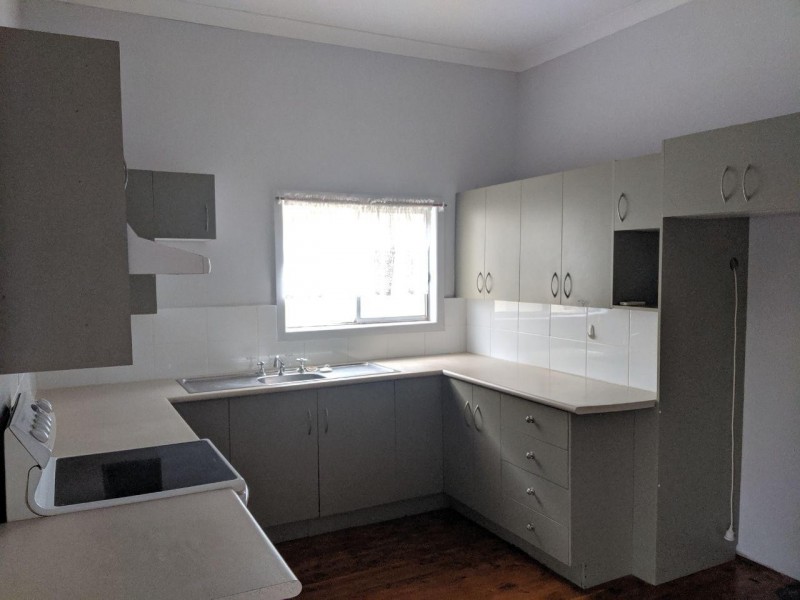 23 Jones Street, Parkes NSW 2870