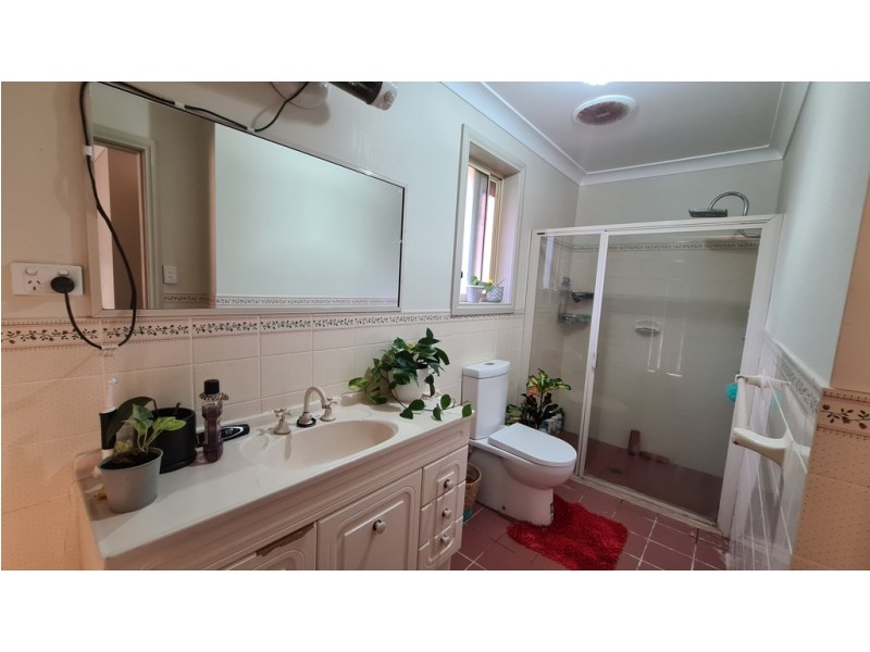 239 Nash Street, Parkes NSW 2870