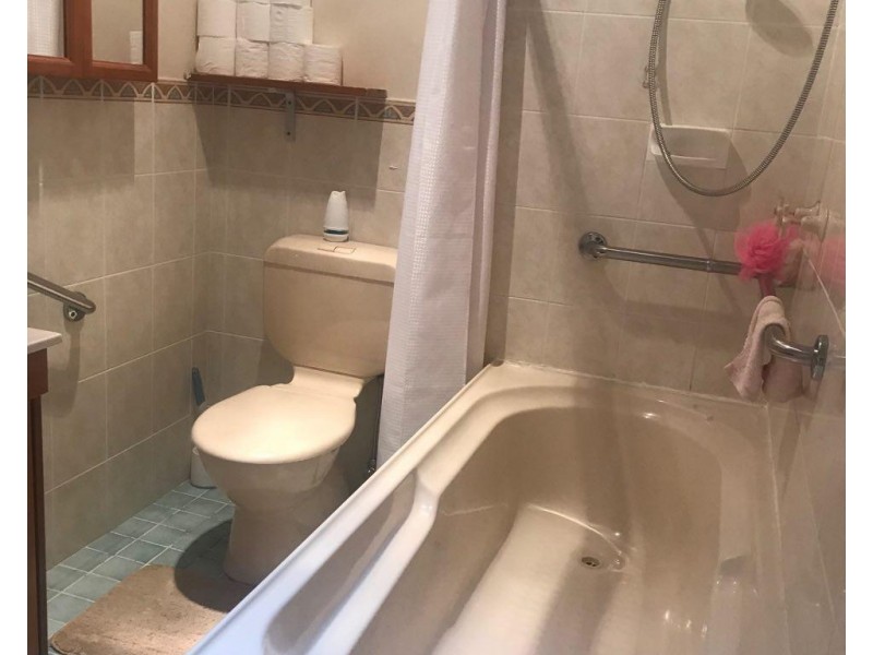 11 Keast Street, Parkes NSW 2870