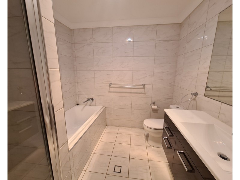 15 Koala Street, Parkes NSW 2870