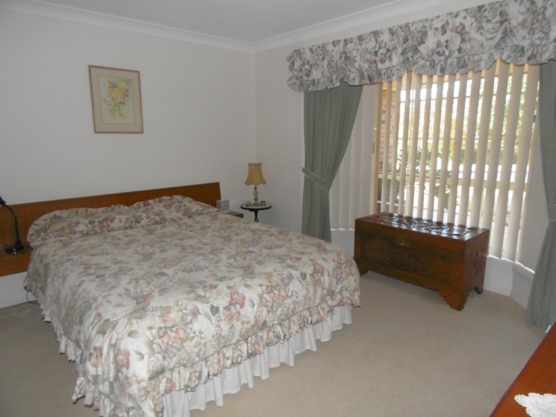 18 Jubilee Street, Parkes NSW 2870