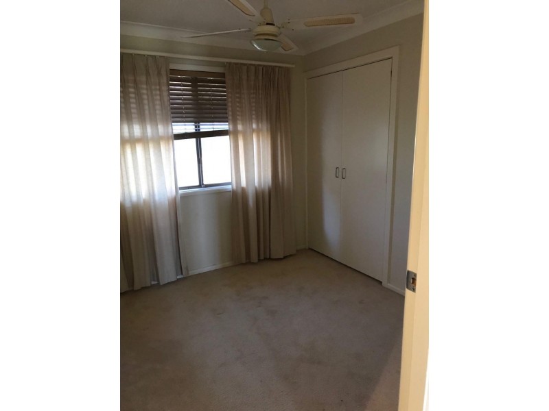 63 Farrer Street, Parkes NSW 2870