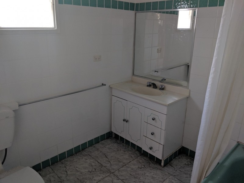 65 Close, Parkes NSW 2870