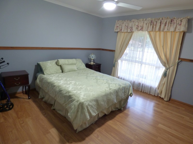 15 Willbe Street, Eugowra NSW 2806