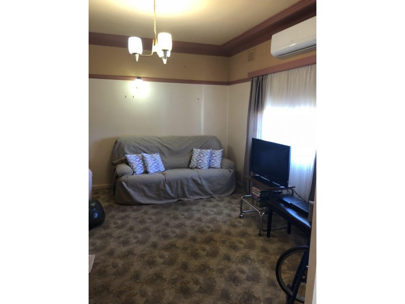 7 Anderson Street, Tullamore NSW 2874