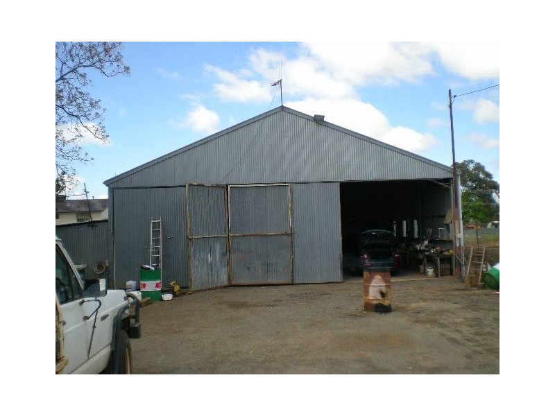 37 Pearce Street, Parkes NSW 2870