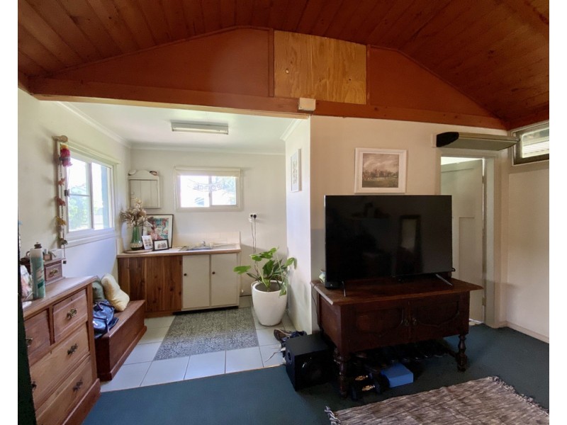 123 Flint Street, Forbes NSW 2871