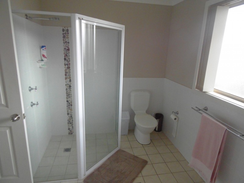 12 Noonan Street, Parkes NSW 2870