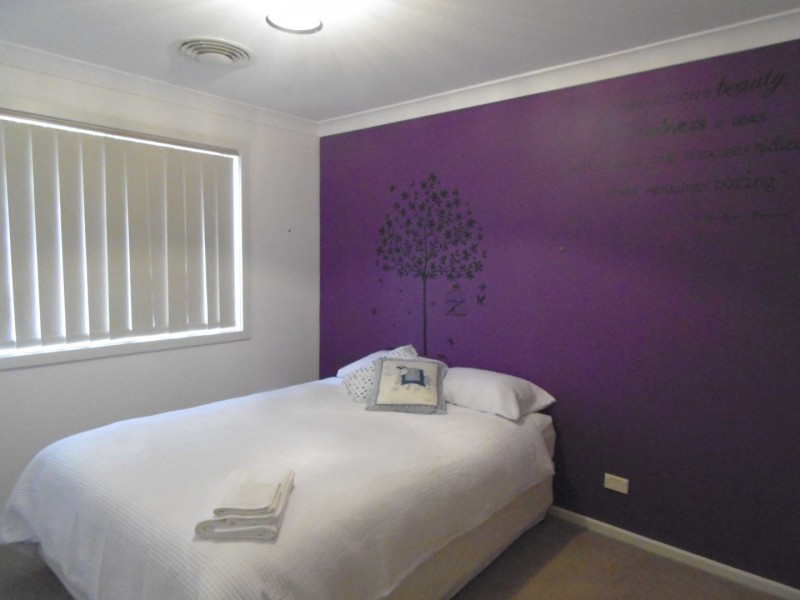 12 Noonan Street, Parkes NSW 2870