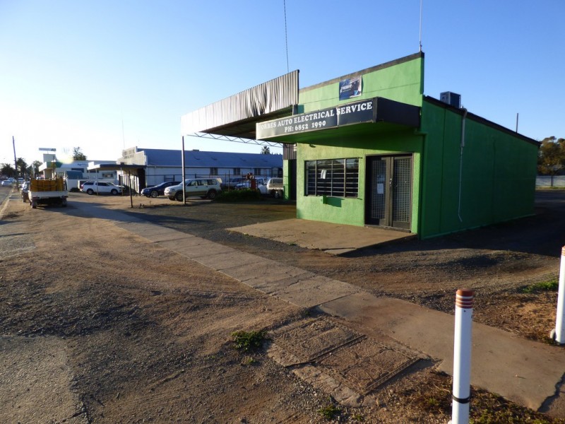 14 Camp Street, Forbes NSW 2871