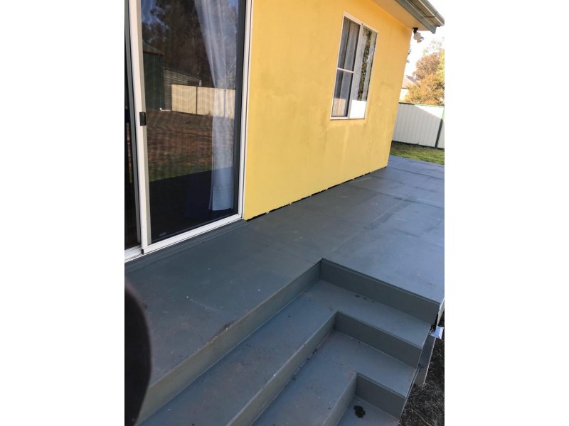 4 Light Horse Place, Parkes NSW 2870