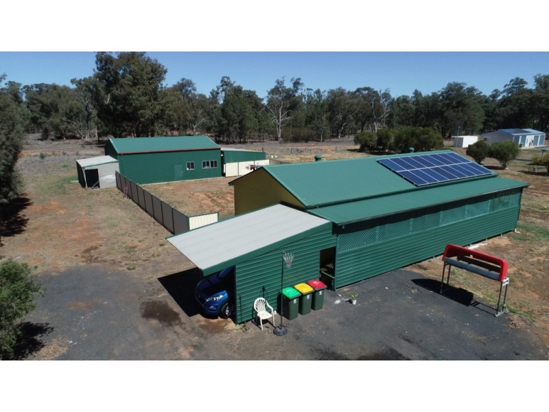 4 Light Horse Place, Parkes NSW 2870