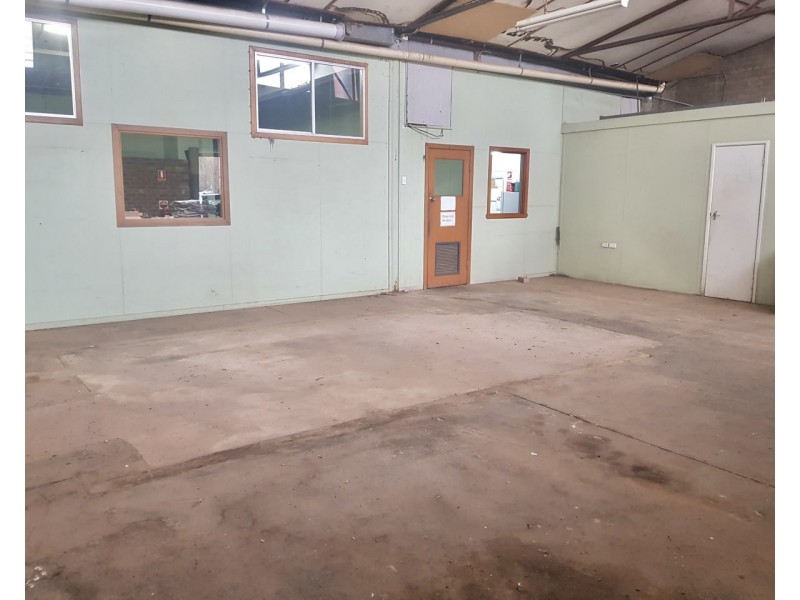 7 Court Street, Parkes NSW 2870