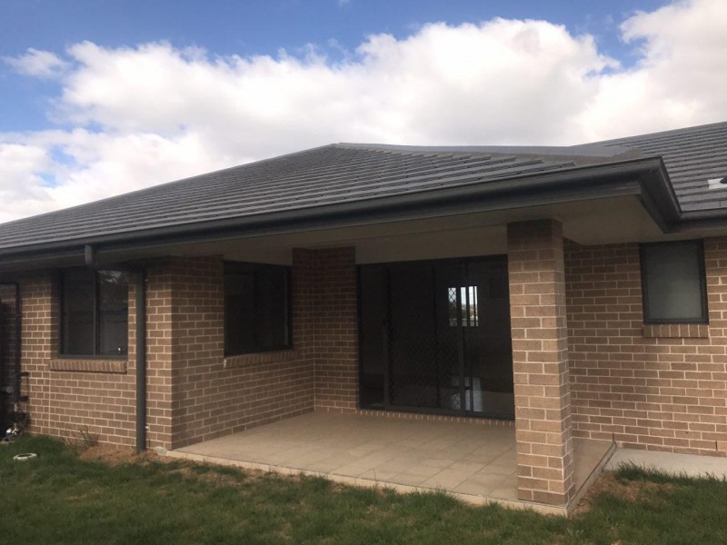 7 Rosewood Avenue, Parkes NSW 2870