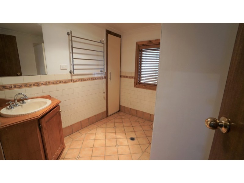 18 William Street, Forbes NSW 2871
