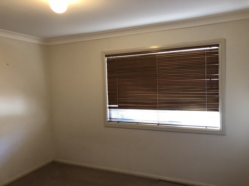 63 Woodward Street, Parkes NSW 2870