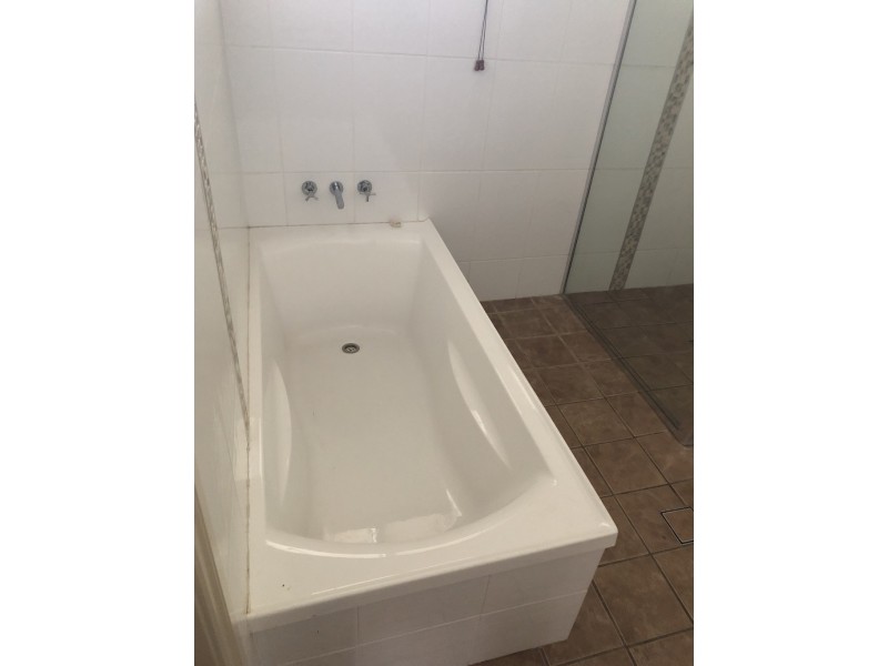 63 Woodward Street, Parkes NSW 2870