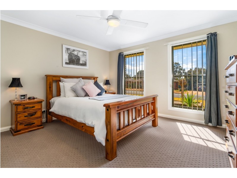 43 Best Street, Parkes NSW 2870