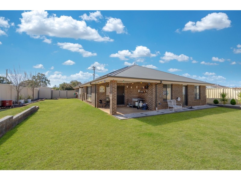 43 Best Street, Parkes NSW 2870
