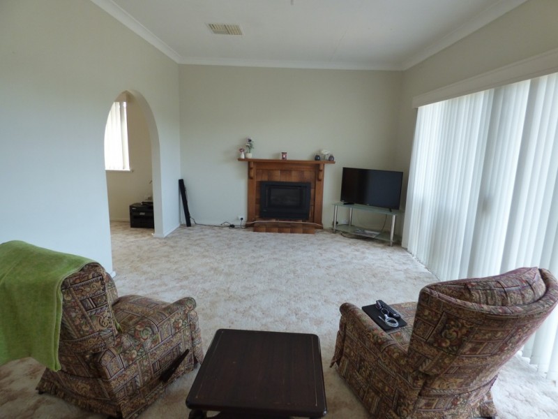 111 Ferry Street, Forbes NSW 2871