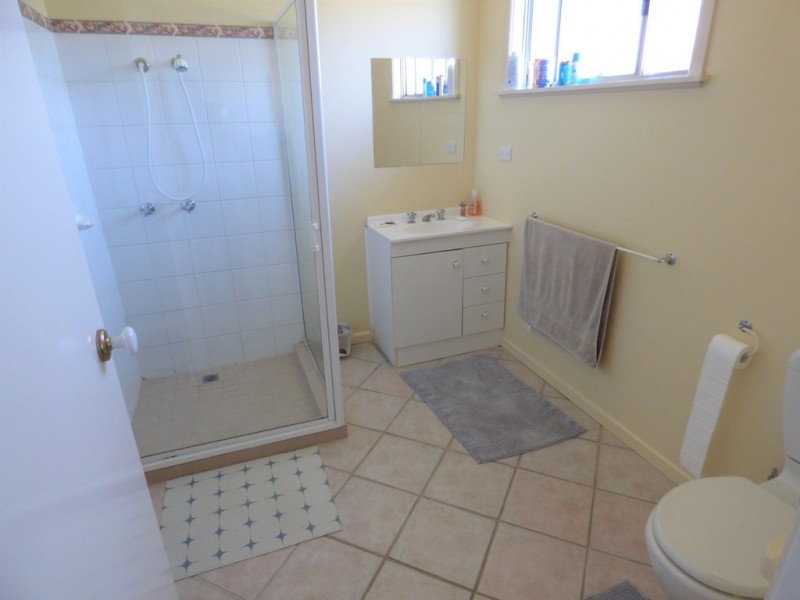 70 Oberon Street, Eugowra NSW 2806