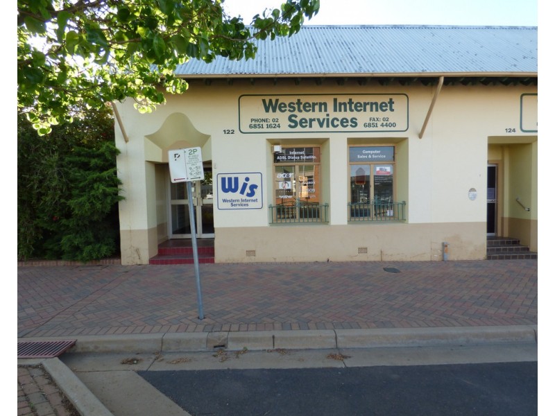 122-124 Lachlan Street, Forbes NSW 2871