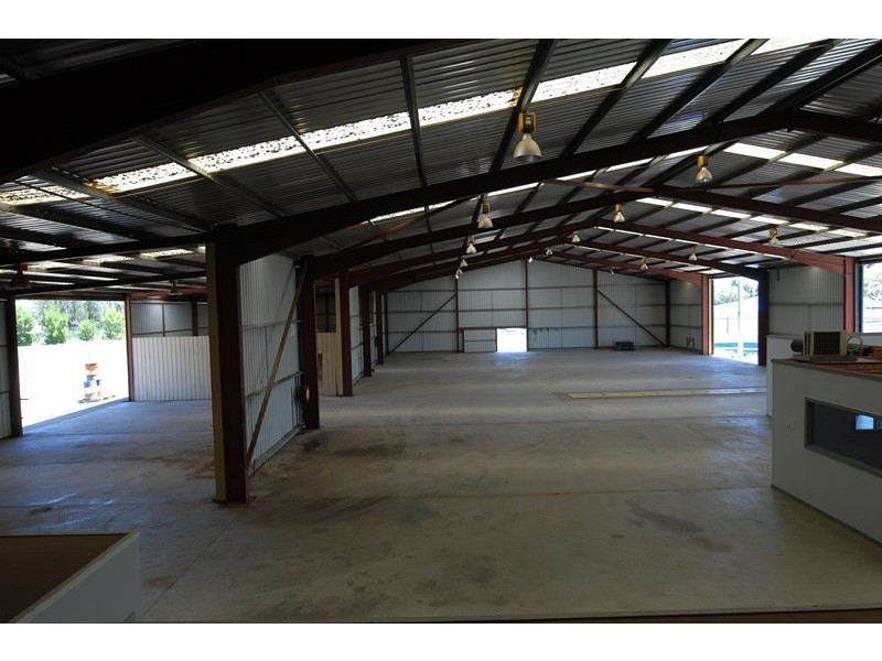 7 Oxford Street, Forbes NSW 2871