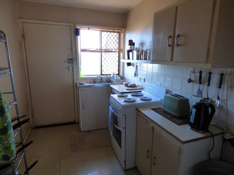 1-3/12 Bushman Street, Parkes NSW 2870