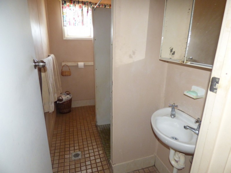 1-3/12 Bushman Street, Parkes NSW 2870