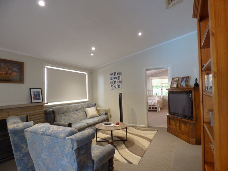9 Johnson Street, Forbes NSW 2871