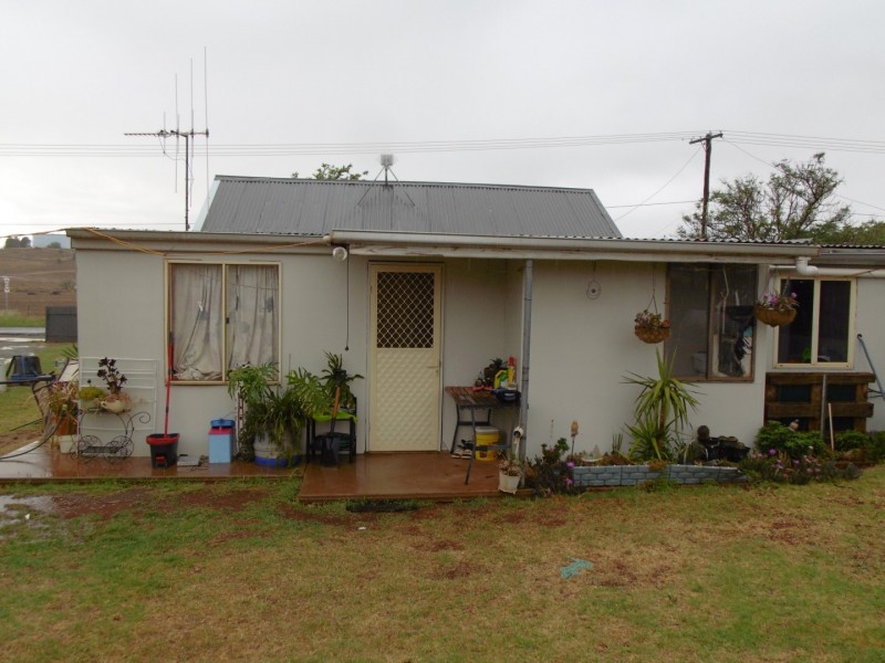 86 Webb Street, Parkes NSW 2870