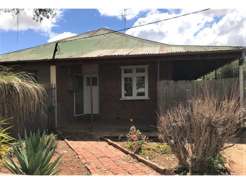 22-24 Cecile Street, Parkes NSW 2870
