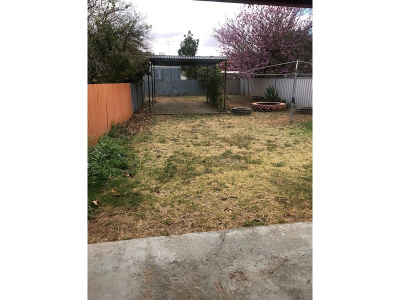 22-24 Cecile Street, Parkes NSW 2870